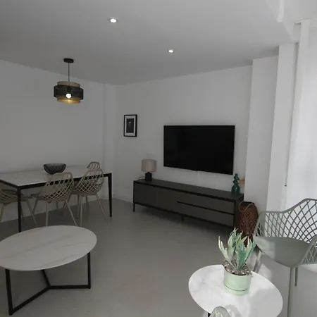 Alameda 16 Old Town Апартаменты Бенидорм
