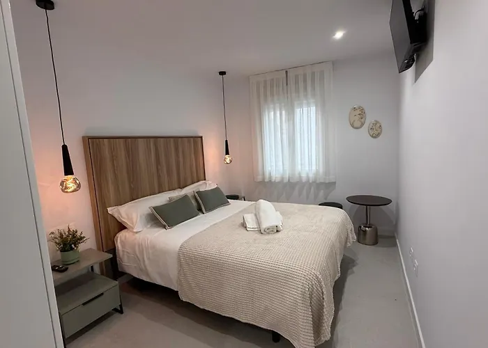 Alameda 16 Old Town Бенидорм